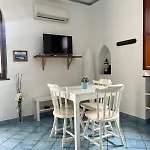 Casa Tasca 라벨로